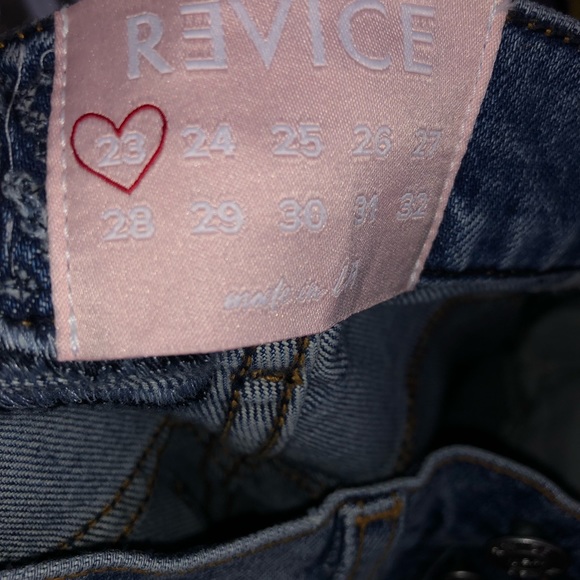 Revice Hourglass Fit Jeans - new with tags! - Picture 7 of 9